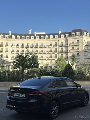 Hyundai Avante 2015, 153,000 km - 1.6 l - Bakı