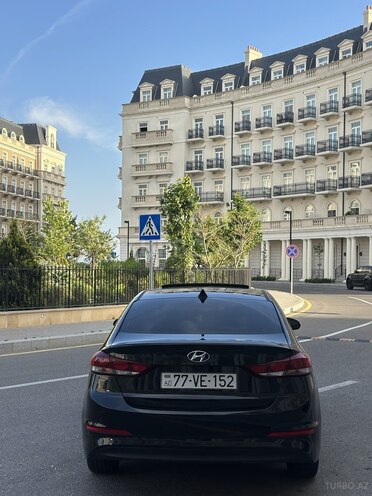 Hyundai Avante 2015, 153,000 km - 1.6 l - Bakı