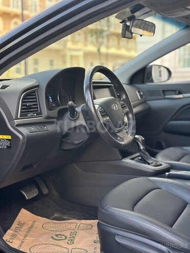 Hyundai Avante 2015, 153,000 km - 1.6 l - Bakı