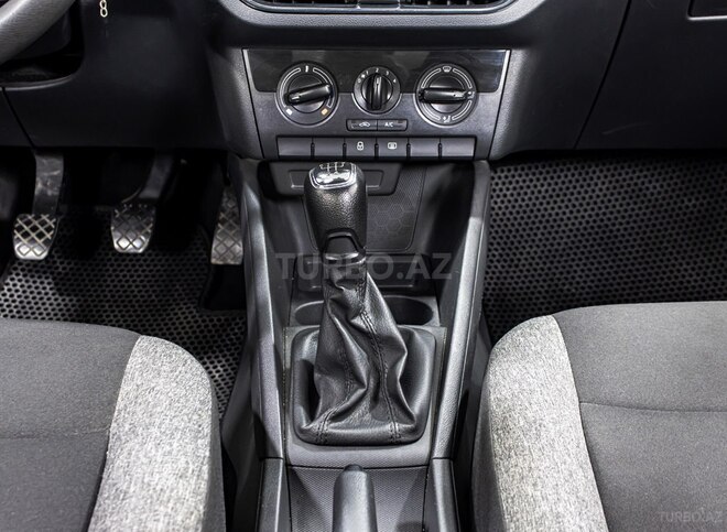 Skoda Rapid 2021, 62,400 km - 1.6 l - Bakı