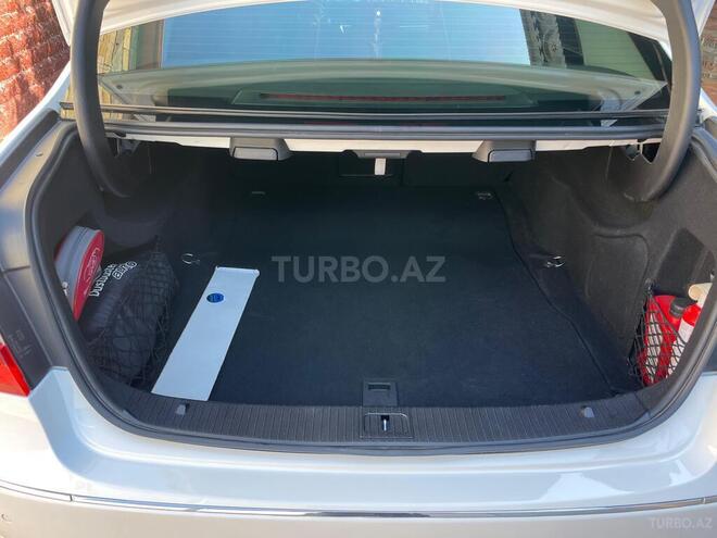 Mercedes E 200 2012, 116,580 km - 1.8 l - Bakı