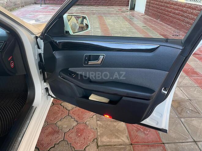 Mercedes E 200 2012, 116,580 km - 1.8 l - Bakı