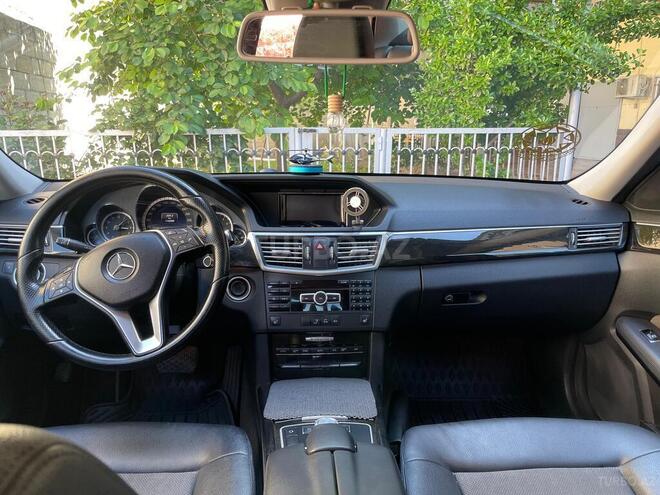 Mercedes E 200 2012, 116,580 km - 1.8 l - Bakı