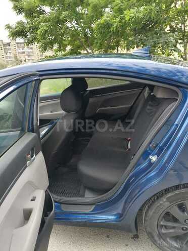 Hyundai Elantra 2017, 131,155 km - 2.0 л - Bakı