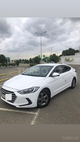 Hyundai Avante 2018, 100,000 km - 1.6 l - Bakı