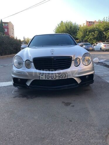 Mercedes E 320 2003, 273,915 km - 3.2 l - Bakı