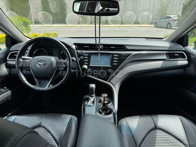 Toyota Camry 2018, 15,550 km - 2.5 л - Bakı