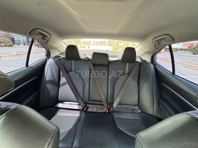 Toyota Camry 2018, 15,550 km - 2.5 л - Bakı