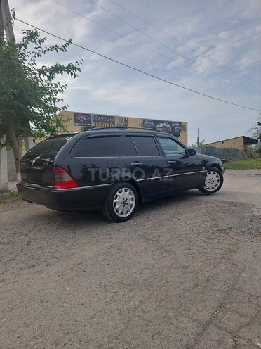 Mercedes C 220 d 1998, 446,433 km - 2.2 l - Sabirabad