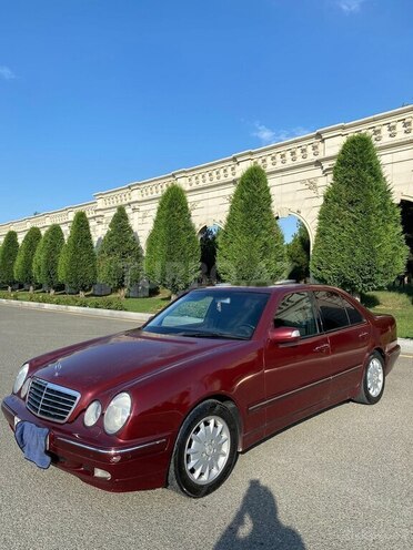 Mercedes E 200 1999, 440,843 km - 2.0 l - Gəncə