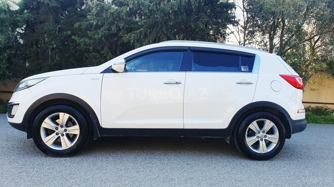 Kia Sportage 2011, 298,000 km - 2.0 л - Bakı