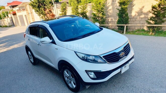Kia Sportage 2011, 298,000 km - 2.0 л - Bakı