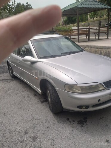 Opel Vectra 1999, 270,000 km - 2.0 l - Bakı
