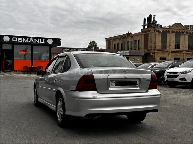 Opel Vectra 2000, 390,000 km - 1.8 л - Sumqayıt