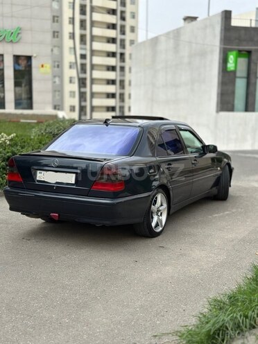 Mercedes C 240 1997, 447,000 km - 2.4 l - Bakı