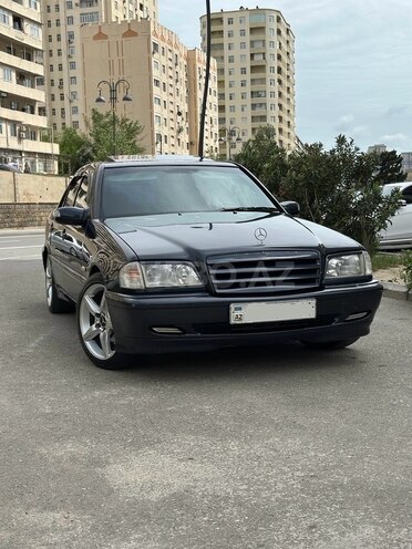 Mercedes C 240 1997, 447,000 km - 2.4 l - Bakı