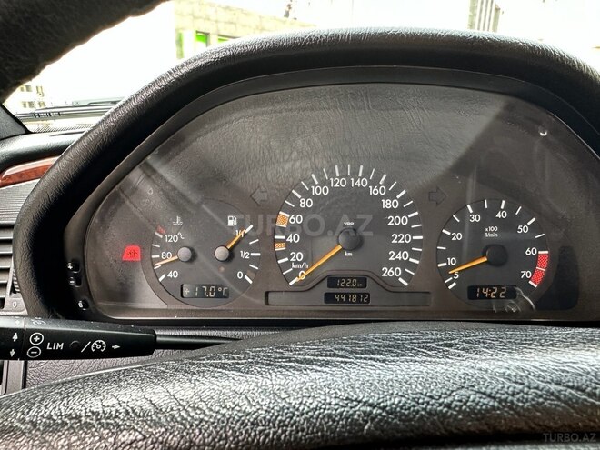 Mercedes C 240 1997, 447,000 km - 2.4 l - Bakı