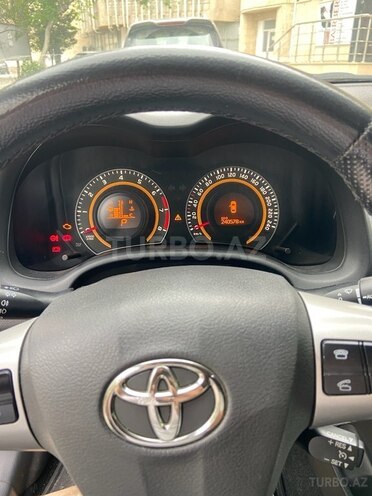 Toyota Corolla 2013, 240,580 km - 1.6 l - Bakı
