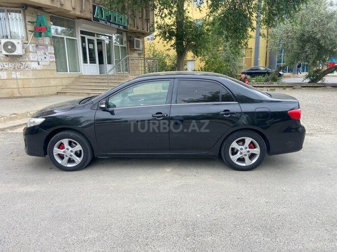 Toyota Corolla 2013, 240,580 km - 1.6 l - Bakı