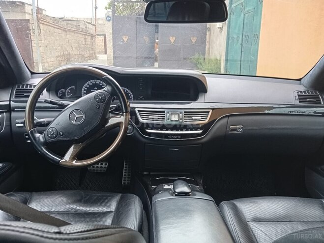 Mercedes S 500 4MATIC 2010, 185,000 km - 5.5 л - Bakı