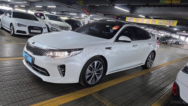 Kia K5-6