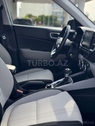 Hyundai Venue 2021, 31,000 km - 1.6 л - Bakı