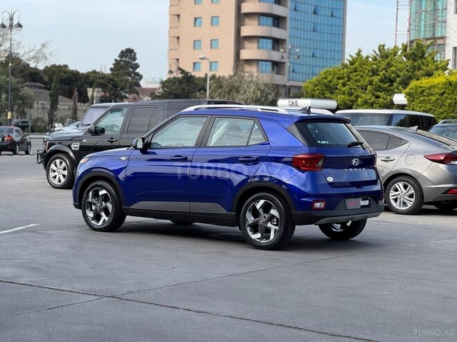 Hyundai Venue 2021, 31,000 km - 1.6 л - Bakı