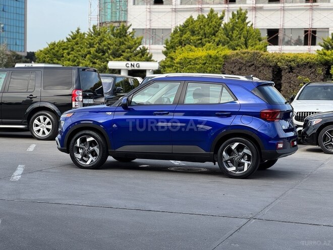 Hyundai Venue 2021, 31,000 km - 1.6 л - Bakı