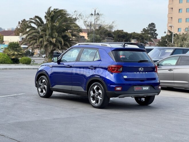 Hyundai Venue 2021, 31,000 km - 1.6 л - Bakı