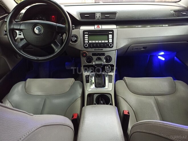 Volkswagen Passat 2006, 213,370 km - 2.0 l - Bakı