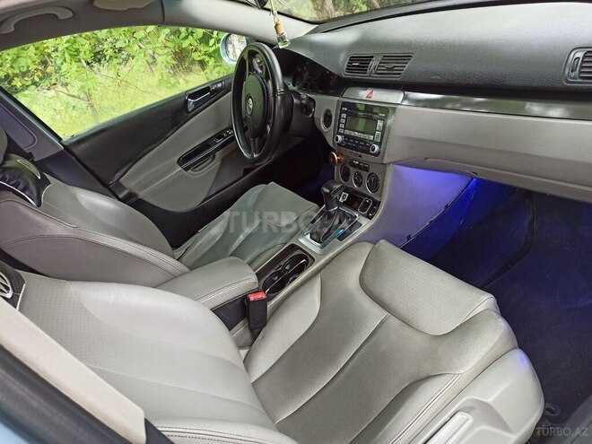 Volkswagen Passat 2006, 213,370 km - 2.0 l - Bakı