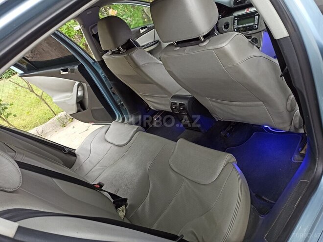 Volkswagen Passat 2006, 213,370 km - 2.0 l - Bakı
