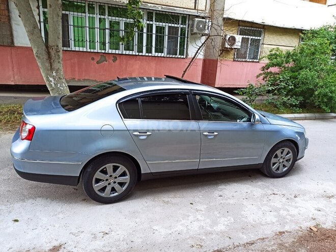 Volkswagen Passat 2006, 213,370 km - 2.0 l - Bakı