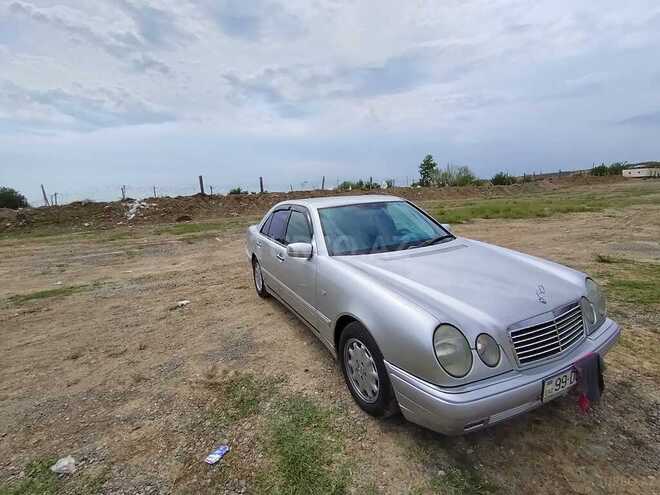 Mercedes E 200 1997, 123,987 km - 2.0 l - Mingəçevir
