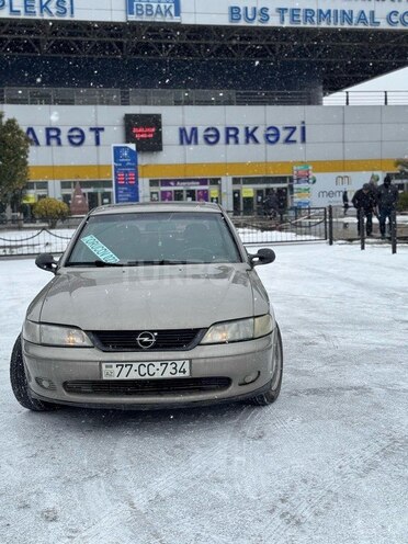 Opel Vectra 1996, 385,000 km - 1.6 l - Bakı