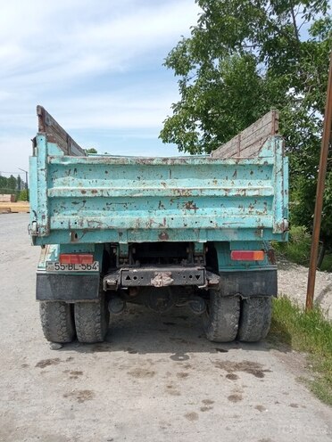 MAZ 5549 1990, 300,000 km - 11.0 l - Şəki
