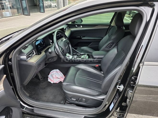 Kia K5-8