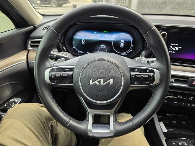 Kia K5-13