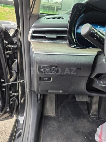 Kia K5-16