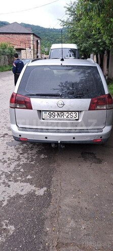 Opel Vectra 2004, 550,000 km - 2.2 l - Quba
