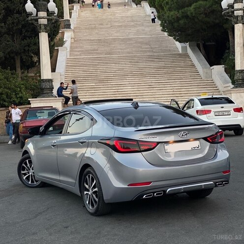 Hyundai Elantra 2015, 195,000 km - 1.8 l - Bakı