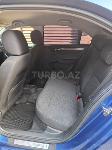 Skoda Rapid 2019, 235,000 km - 1.6 л - Bakı
