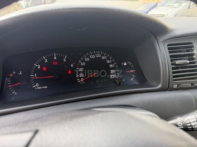 Toyota Corolla 2006, 320,000 km - 1.4 l - Bakı