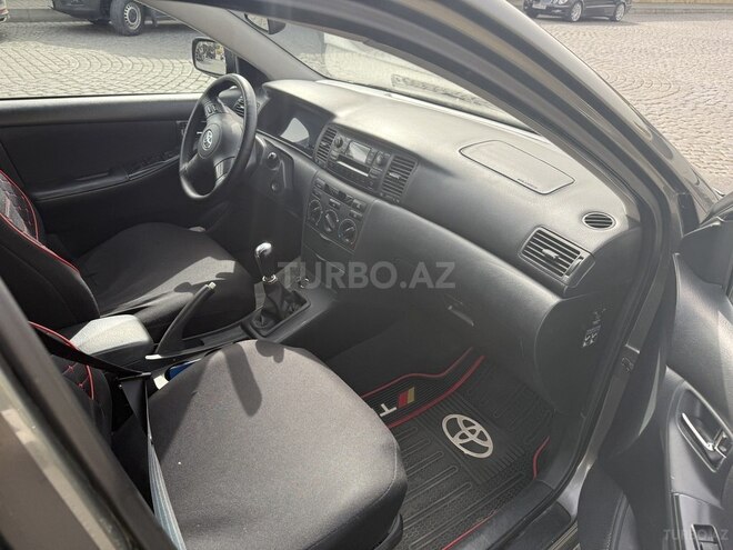 Toyota Corolla 2006, 320,000 km - 1.4 l - Bakı