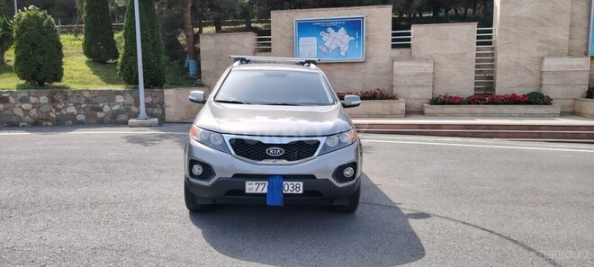 Kia Sorento 2010, 365,000 km - 2.0 l - Qusar