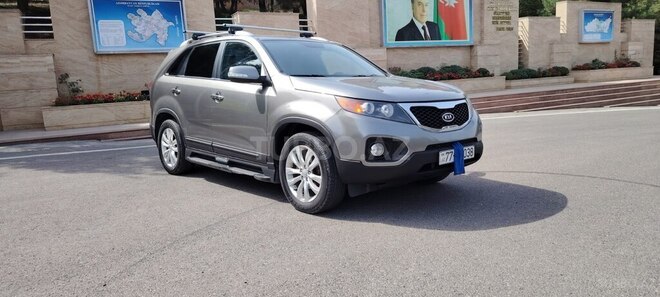 Kia Sorento 2010, 365,000 km - 2.0 l - Qusar