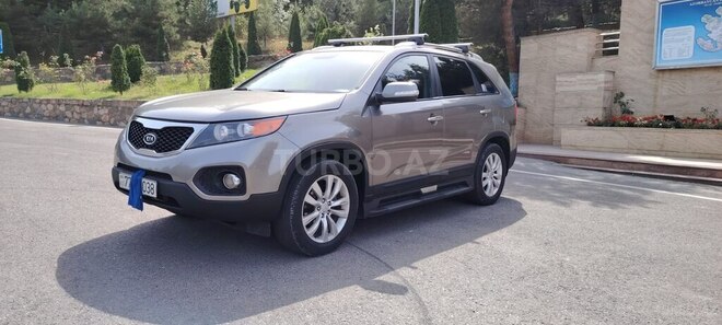 Kia Sorento 2010, 365,000 km - 2.0 l - Qusar