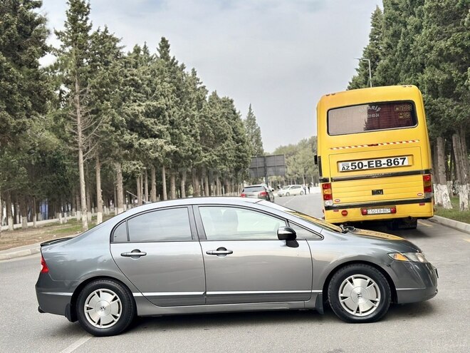 Honda Civic 2008, 214,431 km - 1.3 л - Sumqayıt