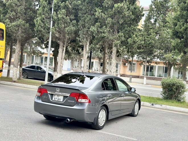 Honda Civic 2008, 214,431 km - 1.3 л - Sumqayıt
