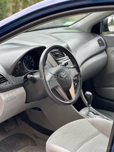 Hyundai Accent 2016, 138,404 km - 1.6 l - Bakı